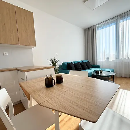 Apartment Pure Simplicity *